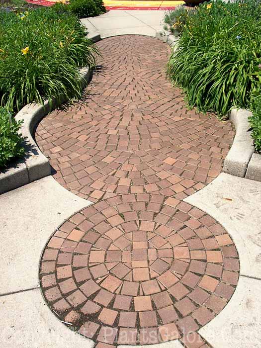 PGC-H-Paths-Brick-1