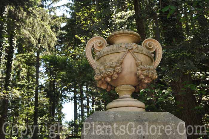 PGC-H-Statuary-Urn-13