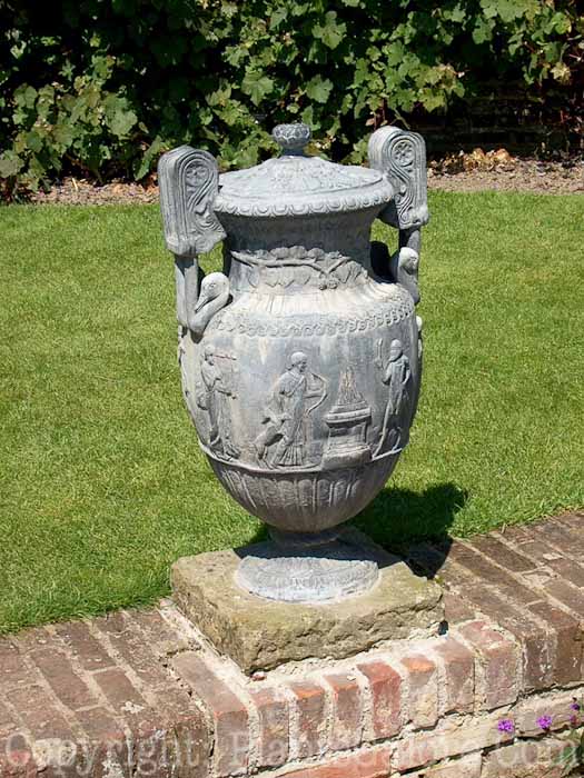 PGC-H-Statuary-Urn-20